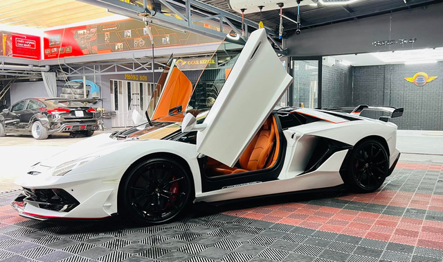 Young master Dak Lak transforms Lamborghini Aventador Roadster into the first SVJ limited edition in Vietnam - Photo 5.