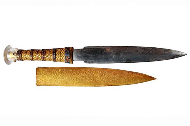 Bí ẩn cổ xưa xung quanh con dao găm của vua Tutankhamun - Ảnh 2.