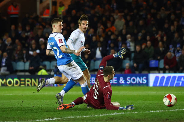 Thắng nhọc nhằn đội bét bảng Championship, Manchester City đi tiếp tại FA Cup - Ảnh 4.