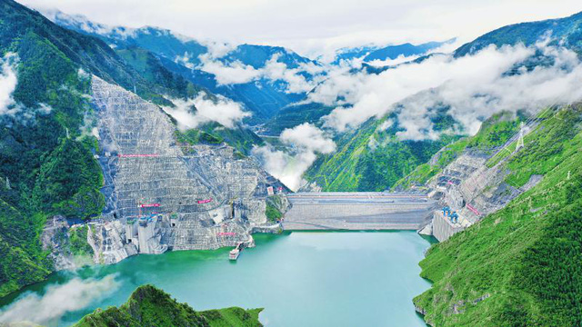 Sự thật về siêu nhà máy thủy điện Lưỡng Hà Khẩu: Xây dựng trên vách đá, cao thứ 2 thế giới - Ảnh 2.