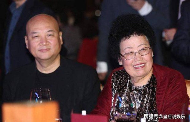 Revealing the life of Tang Tang's proud son-in-law: The billionaire's wife over 11 years old declared 3 regulations, 32 years did not dare to joke a word - Photo 4.