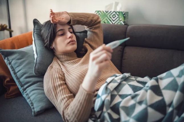 F0 cần làm gì để phòng ngừa hậu COVID? Ba lời khuyên từ chuyên gia - Ảnh 1. F0 cần làm gì để phòng ngừa hậu COVID? Ba lời khuyên từ chuyên gia - Ảnh 1.