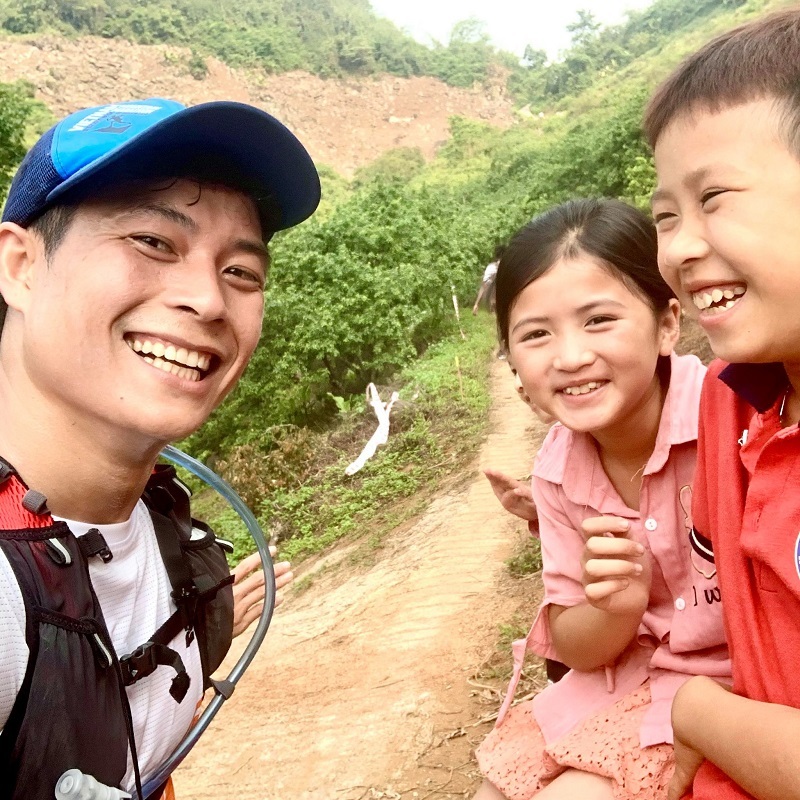 Từ đứa trẻ lang thang trở thành Giám đốc điều hành tổ chức hỗ trợ hàng vạn trẻ em - Ảnh 4. Từ đứa trẻ lang thang trở thành Giám đốc điều hành tổ chức hỗ trợ hàng vạn trẻ em - Ảnh 4.