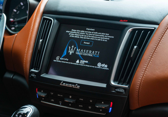 3 năm tuổi, hàng hiếm Maserati Levante Granlusso vẫn có giá lên tới 6 tỷ đồng - Ảnh 16.