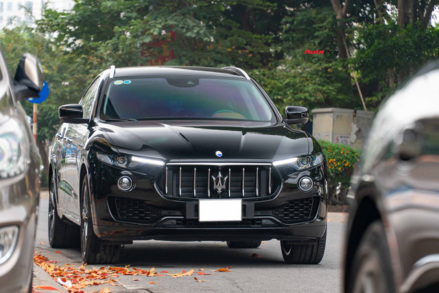 3 năm tuổi, hàng hiếm Maserati Levante Granlusso vẫn có giá lên tới 6 tỷ đồng - Ảnh 9.