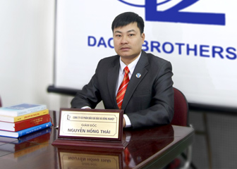 7 người đàn ông tranh nhau nhận là cha của con mình, người phụ nữ uống thuốc sâu tự tử - Ảnh 1.