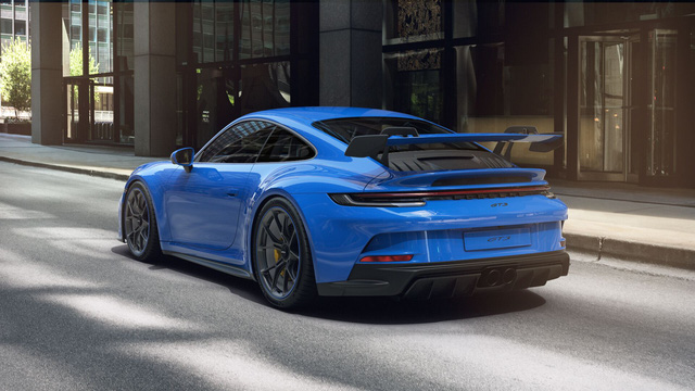 Không phải Cường Đô La, ông Đặng Lê Nguyên Vũ mới là người đầu tiên tậu xe sang Porsche 911 GT3 đời 2022 tại Việt Nam - Ảnh 1.