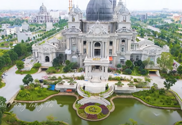  5 l&acirc;u đ&agrave;i lừng lững 3000 tỷ của anh em bầu Thụy: Ho&agrave;nh tr&aacute;ng, tỉ mỉ, c&oacute; cả tượng Ch&uacute;a cứu thế&hellip; xứng tầm &lsquo;anh đại gia ng&agrave;nh điện, em đại gia xi măng&rsquo;  - Ảnh 6.