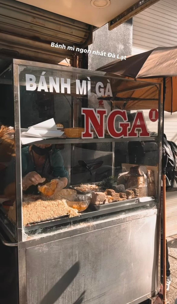 Tiệm bánh mì ngon nhất Đà Lạt được lăng xê bởi Hà Tăng: Bán 3 tiếng hết hàng, bất ngờ nhất là mức giá - Ảnh 1.