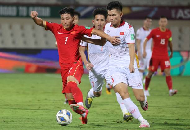 From villain to hero: The history of Vietnamese football calls Thanh Binh's name - Photo 1.