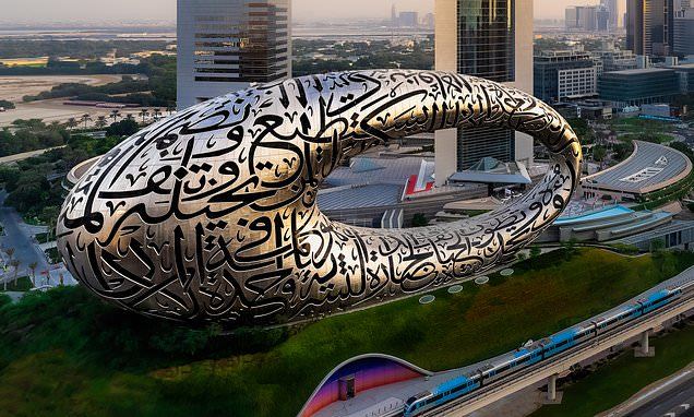 Chiêm ngưỡng bảo tàng tương lai hiện đại bậc nhất thế giới tại Dubai - Ảnh 1.