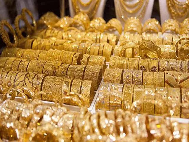 Giá vàng tăng từng giờ, chính thức vượt mốc 69 triệu đồng/lượng - Ảnh 1.