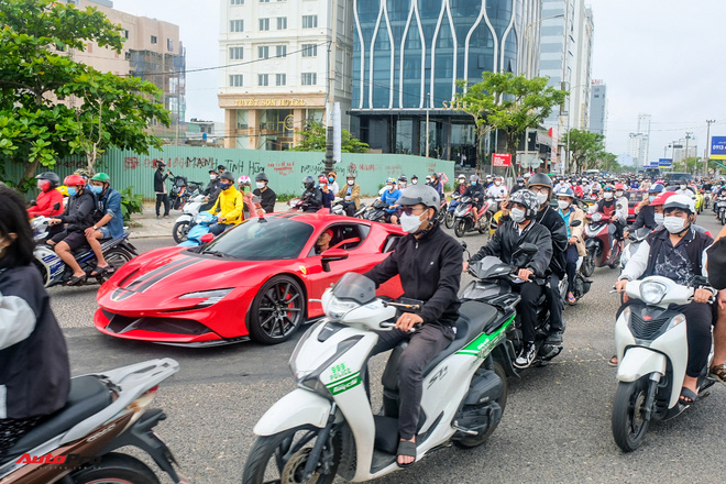 Show diễn siêu xe hơn 600 tỷ đồng chính thức khởi hành: Koenigsegg dẫn đoàn, quy tụ nhiều đại gia chơi xe nức tiếng tại Việt Nam - Ảnh 13.