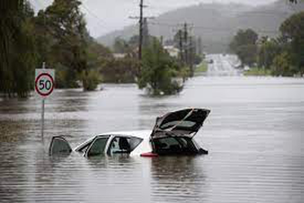 Clip: Nước lũ cuốn trôi xe cộ tại thành phố Sydney sau khi nước Úc hứng chịu lượng mưa kỷ lục - Ảnh 4.