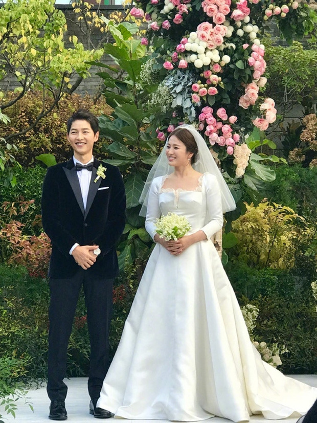 Tổng chi phí khủng Hyun Bin và Son Ye Jin chi cho siêu đám cưới: Tiền mua hoa còn hơn cả phí thuê địa điểm, liệu có kém hơn Song Song? - Ảnh 5.