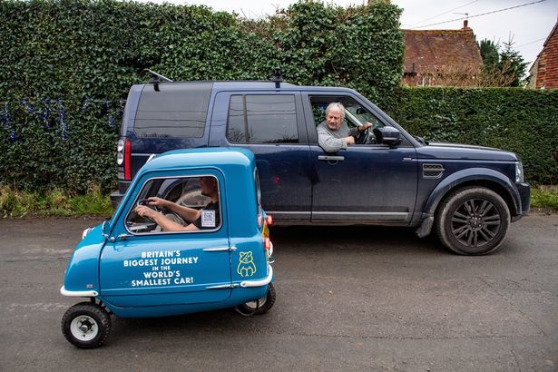 The man who owns the smallest car in the UK, reveals the shocking cost of gas - Photo 7.