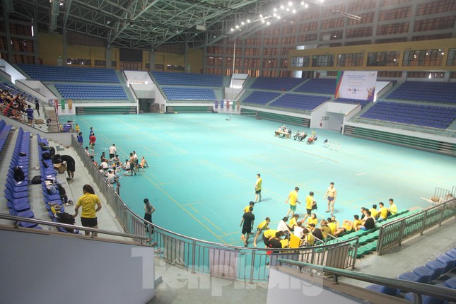 Cận cảnh nhà thi đấu hình con rùa hiện đại phục vụ môn cầu lông tại Sea Games 31 - Ảnh 5.