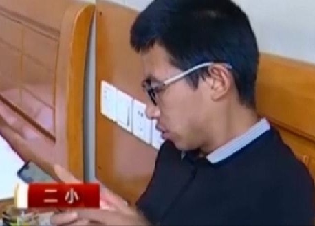 Suốt 3 năm đưa hết lương cho vợ, chồng bàng hoàng khi mở thẻ thấy vợ không có 1 xu - Ảnh 4.