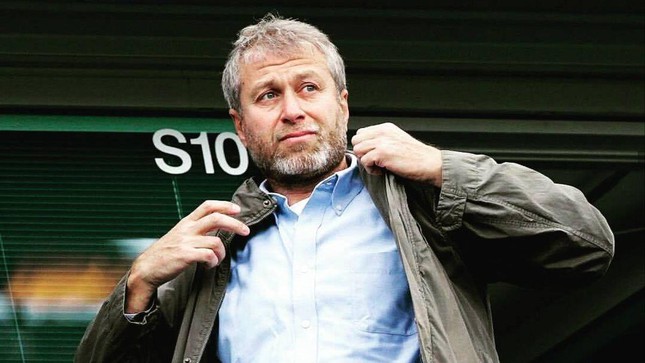  Chính phủ Anh cho Abramovich ân huệ trong vụ đổi chủ Chelsea  - Ảnh 1.