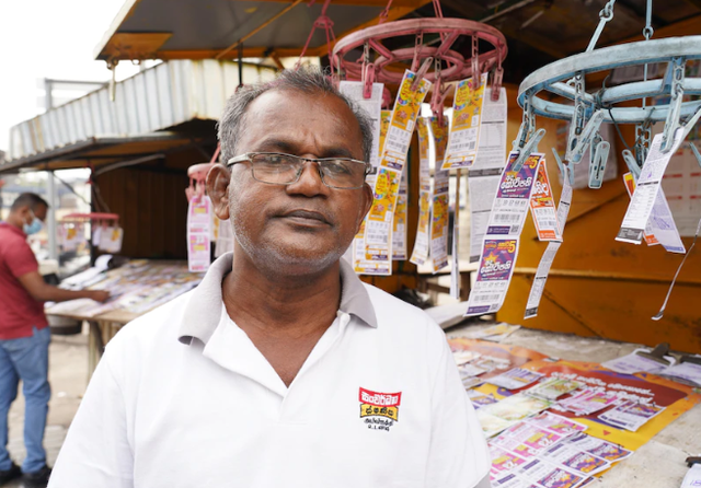 Thảm cảnh ở đất nước vỡ nợ Sri Lanka: Người dân không dám đi vệ sinh vì phí quá đắt, đến bệnh viện hay mua thuốc giảm đau cũng là điều xa xỉ - Ảnh 1.