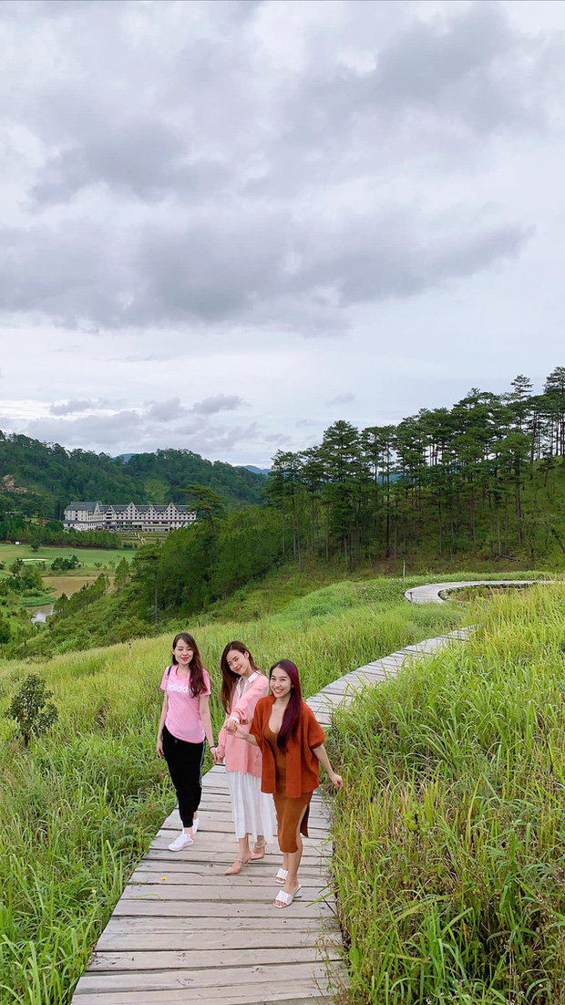 Gi&aacute; chưa đến 1 triệu đồng/đ&ecirc;m, homestay ở Đ&agrave; Lạt c&oacute; g&igrave; m&agrave; khiến đại gia BĐS Midu 5 lần 7 lượt đến nghỉ dưỡng? - Ảnh 13.