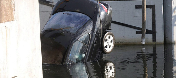 The maid and 3 daughters of the millionaire family died tragically in the car, thereby uncovering the cruel truth that had been hidden for so long - Photo 6.