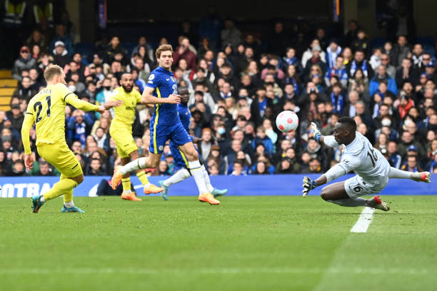 Chelsea mắc hàng loạt sai lầm, thua sốc 4 bàn trước đội bóng “tí hon” ở Ngoại hạng Anh - Ảnh 5.