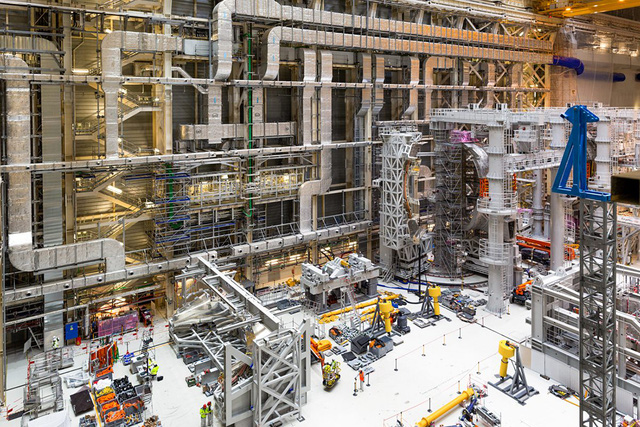 Bên trong lò phản ứng nhiệt hạch lớn nhất thế giới: Mặt trời Nhân tạo ITER sau 12 năm xây dựng - Ảnh 4.