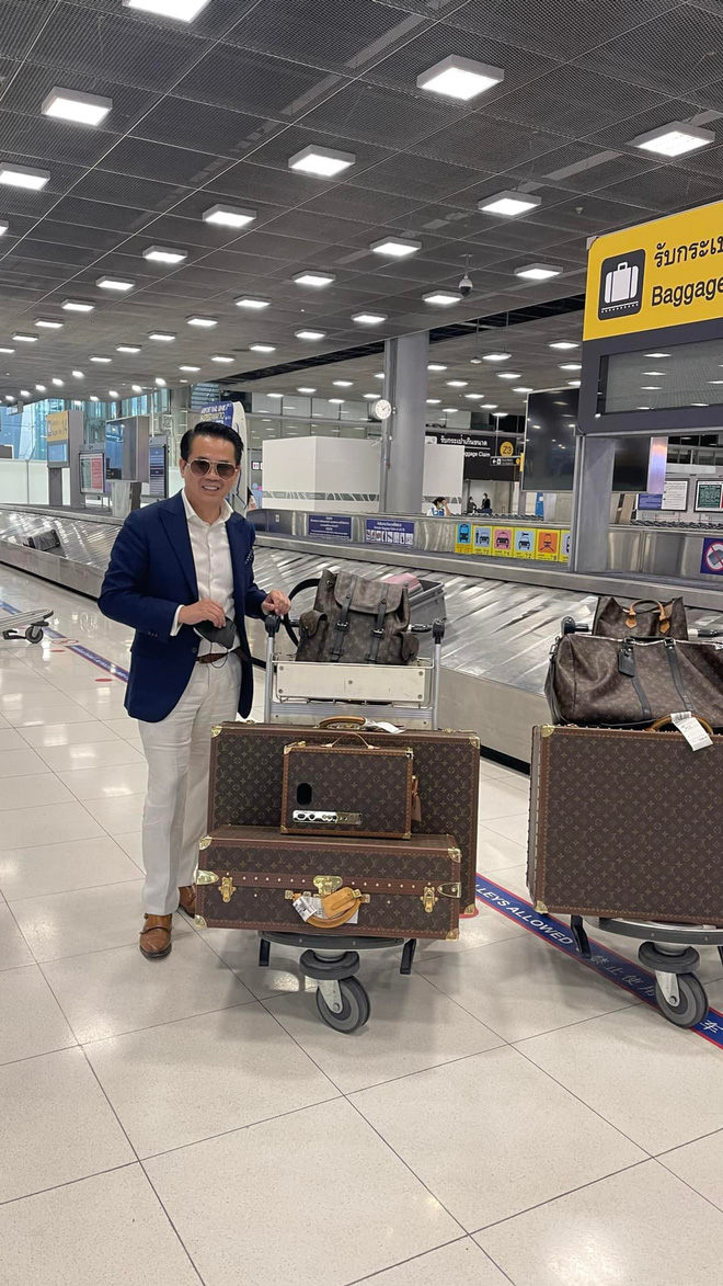 Thái Công LÊN TIẾNG trước hình ảnh tự xách vali, đi hãng máy bay giá rẻ sau phát ngôn tranh cãi - Ảnh 4.