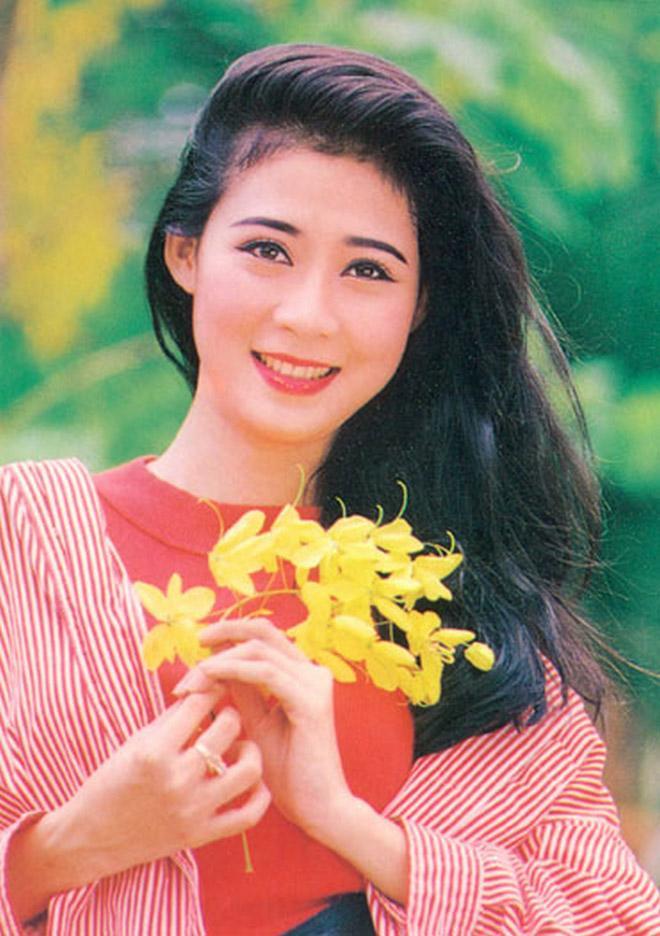 Đại mỹ nhân triệu người Việt mê đắm: Biến mất khi đang ở đỉnh cao, tuổi 52 sống ra sao? - Ảnh 5. Đại mỹ nhân triệu người Việt mê đắm: Biến mất khi đang ở đỉnh cao, tuổi 52 sống ra sao? - Ảnh 5.