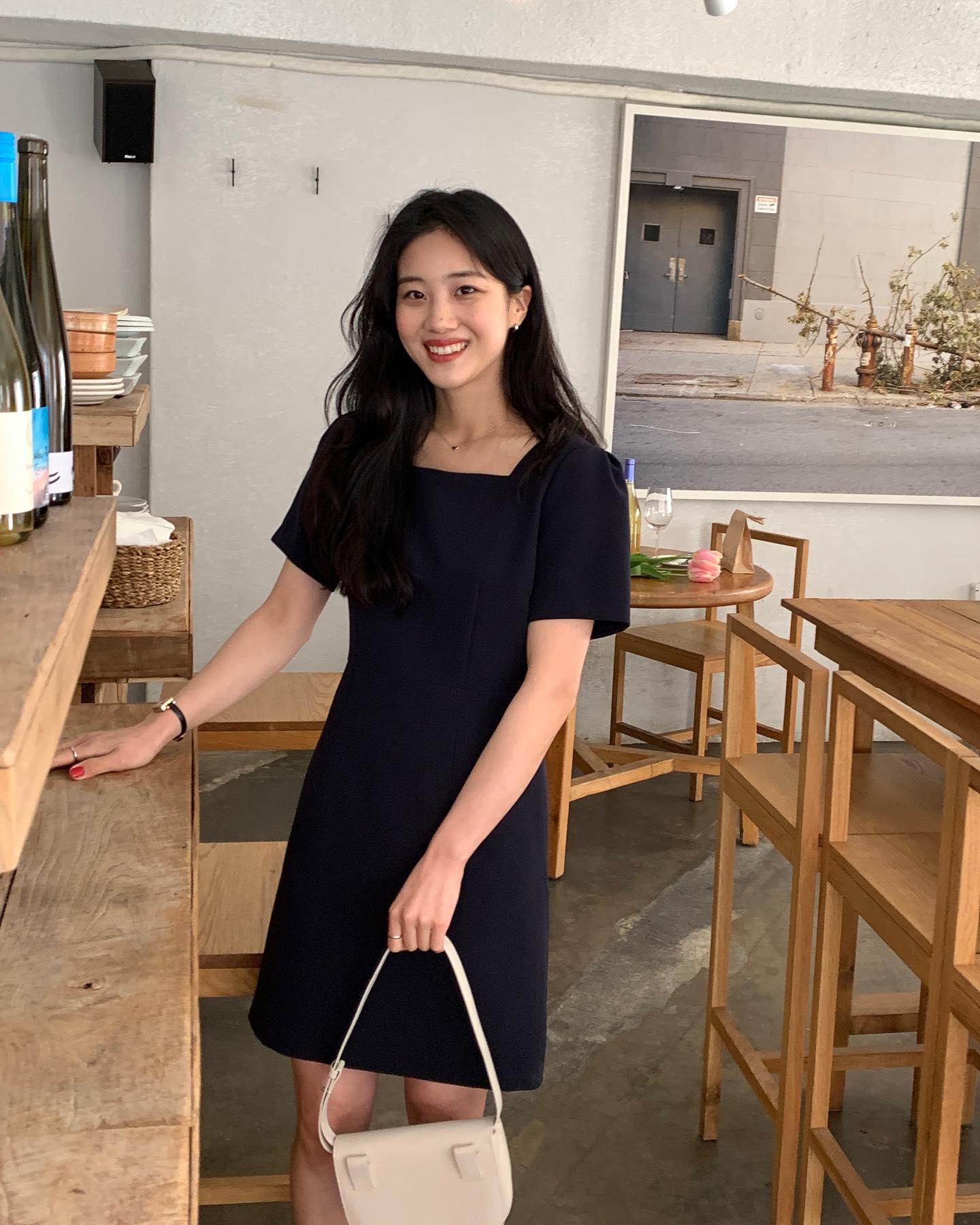 5 món thời trang có thể mua giá rẻ nhưng mặc lên rất sang trọng - Ảnh 12. 5 món thời trang có thể mua giá rẻ nhưng mặc lên rất sang trọng - Ảnh 12.