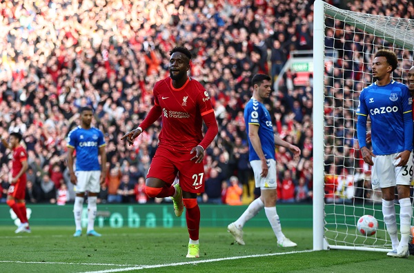 Liverpool 2-0 Everton: Cuộc đua vẫn căng - Ảnh 1.