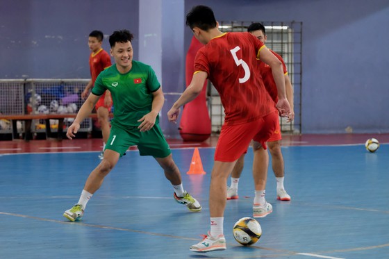 Futsal nam Việt Nam quyết tâm giành HCV ở SEA Games 31 - Ảnh 1.