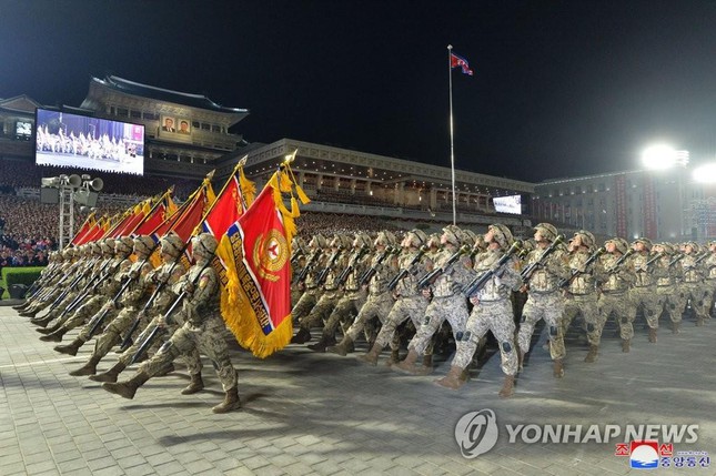  Phu nhân ông Kim Jong-un gây ấn tượng khi xuất hiện với dung nhan yêu kiều  - Ảnh 13.