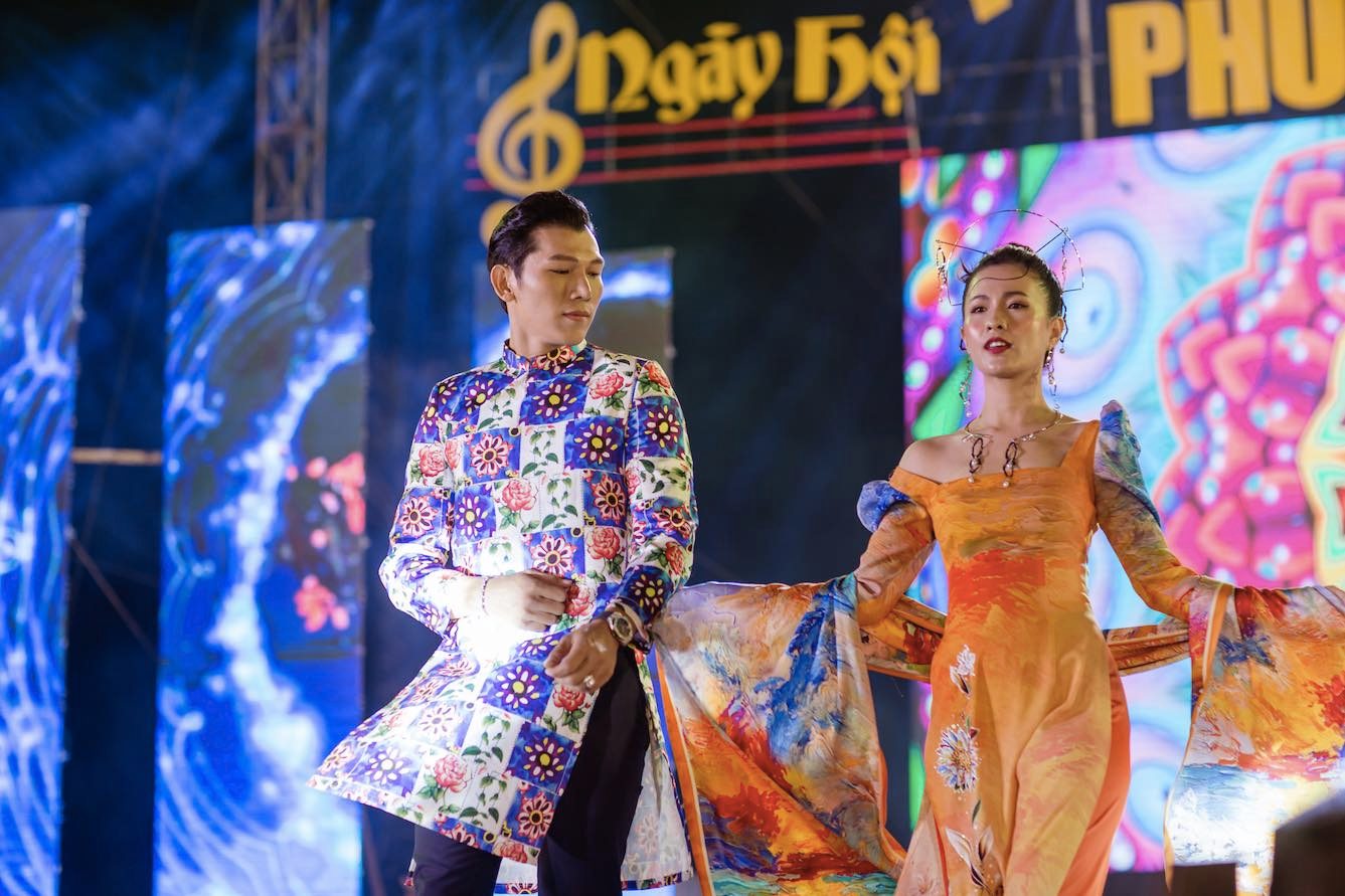 Ngọc Tình, Thùy Trang sánh đôi trên sàn diễn - Ảnh 7. Ngọc Tình, Thùy Trang sánh đôi trên sàn diễn - Ảnh 7.