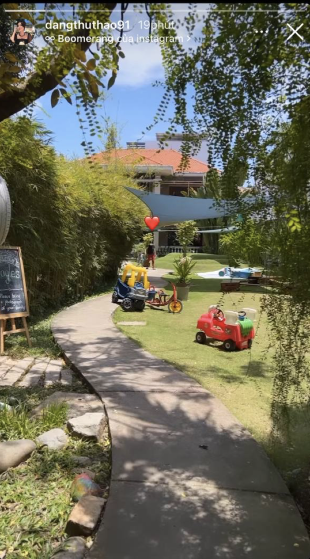 Thế nào là bình yên, cứ nhìn cuộc sống hào môn của Đặng Thu Thảo sẽ thấy rõ! - Ảnh 1.