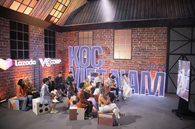 Tập 1 KOC VIETNAM 2022: BGK công bố luật chơi khắc nghiệt khiến dàn thí sinh trở mặt! - Ảnh 1.