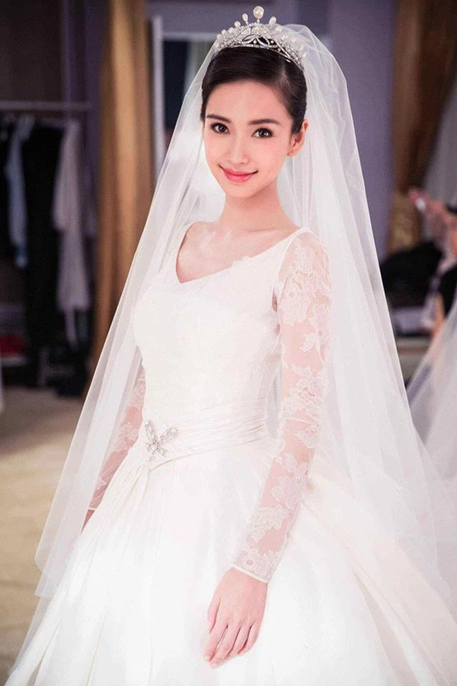 The whole cost of Son Ye Jin's wedding is not equal to one corner of Angela Baby's wedding dress, who knows that both are only equal to the odd number of this beauty's dress - Photo 3.