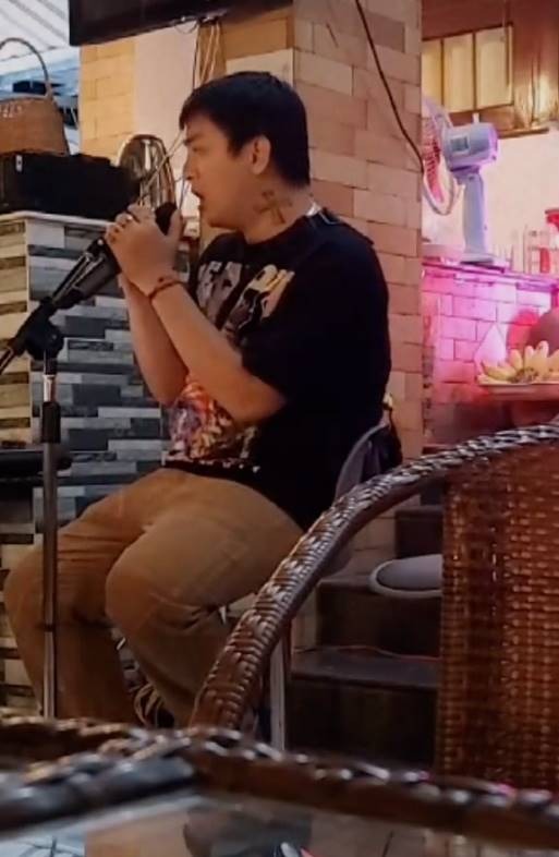 Nhiều người ngỡ ngàng, không nhận ra nổi vóc dáng của Hoài Lâm - Ảnh 2. Nhiều người ngỡ ngàng, không nhận ra nổi vóc dáng của Hoài Lâm - Ảnh 2.