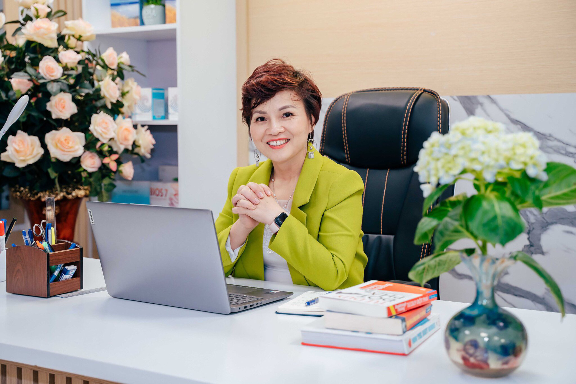 Nữ CEO khỏi ung thư sau 3 tháng: 2 điều quan trọng làm tế bào ác tính không cánh mà bay - Ảnh 2. Nữ CEO khỏi ung thư sau 3 tháng: 2 điều quan trọng làm tế bào ác tính không cánh mà bay - Ảnh 2.