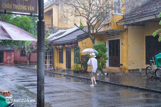 Tình trạng du lịch Huế - Đà Nẵng mấy ngày qua: Du khách “khóc thét” vì thời tiết  - Ảnh 10.