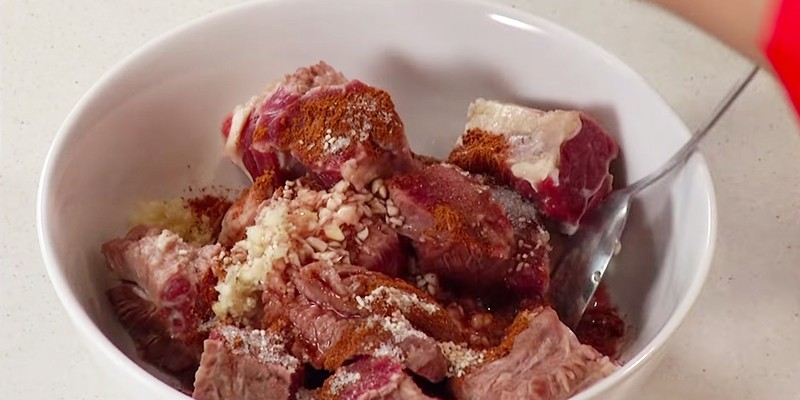 M&oacute;n ngon cuối tuần: Xu&yacute;t xoa b&uacute;n b&ograve; cay Bạc Li&ecirc;u - Ảnh 4.