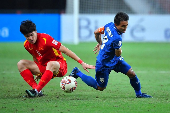HLV tuyển U23 Thái Lan: Quang Hải mạnh mẽ hơn Chanathip - Ảnh 1.