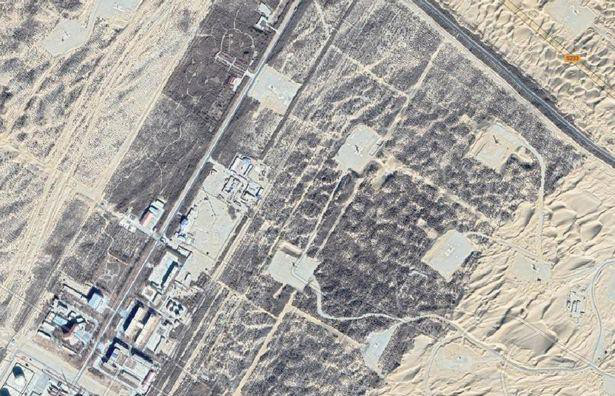 Google Maps users discovered a shocking secret hidden deep in the Chinese desert - Photo 3.