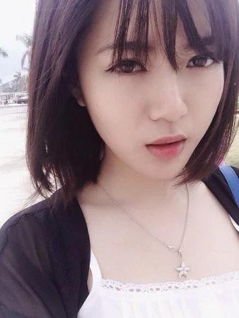 MC Tú Linh - Hot girl M.U thay đổi ra sao sau bức hình từng làm chao đảo cộng đồng mạng? - Ảnh 6.