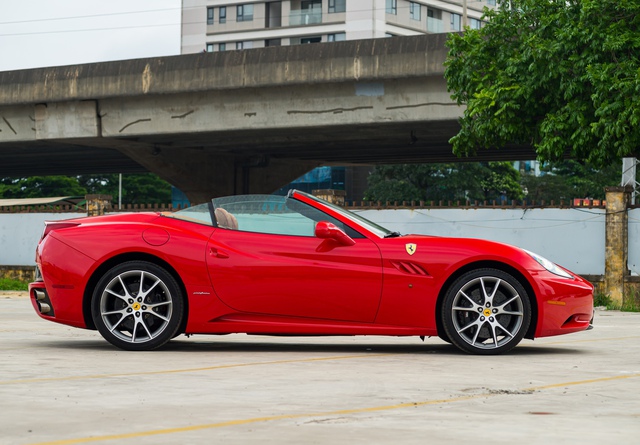 Một trong 4 chiếc Ferrari California hiếm hoi tại Việt Nam rao bán với giá hơn 10 tỷ đồng  - Ảnh 13.