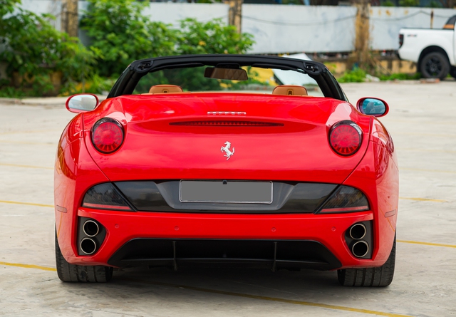Một trong 4 chiếc Ferrari California hiếm hoi tại Việt Nam rao bán với giá hơn 10 tỷ đồng  - Ảnh 15.