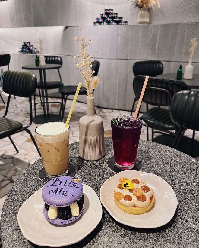 If you want to eat well and have beautiful photos on the newsfeed, visit these 4 amazing pastry shops in Ho Chi Minh City - Photo 9.