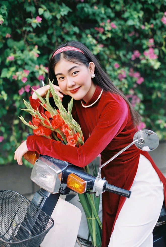 2 cô nàng nổi tiếng nhờ theo đuổi phong cách đậm chất TVB thời thập niên 80, 90 - Ảnh 11.