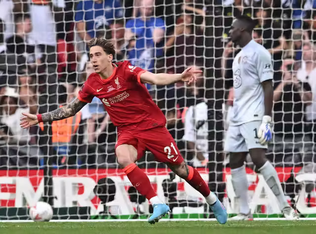 Thắng kịch tính Chelsea trên chấm penalty, Liverpool lên ngôi FA Cup mùa này - Ảnh 5.